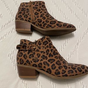 Old Navy Leopard Booties